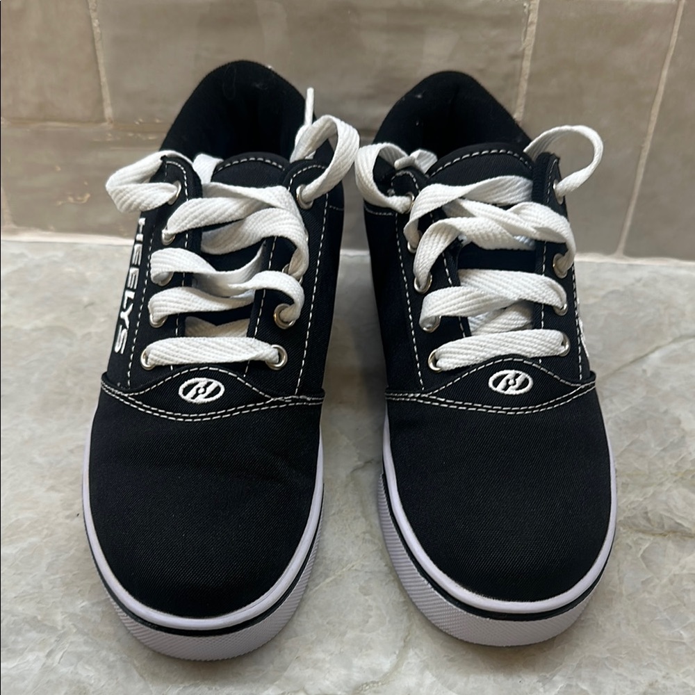 Heelys Black Kids Shoes with Wheels